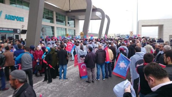 Başbakan Davutoğlu Konya'da hemşerilerine seslendi
