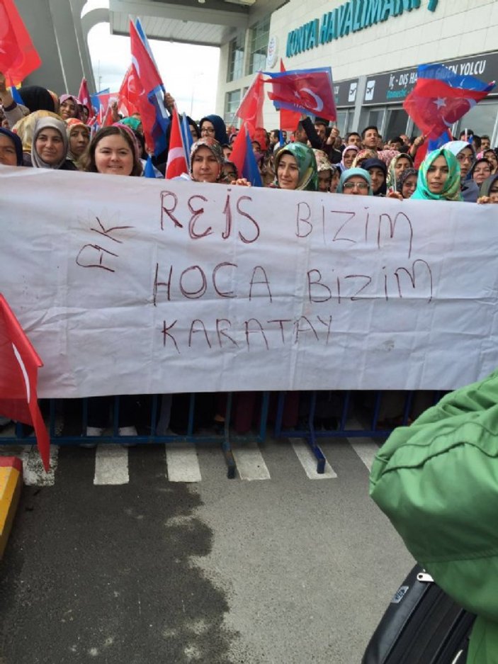 Başbakan Davutoğlu Konya'da coşkuyla karşılandı