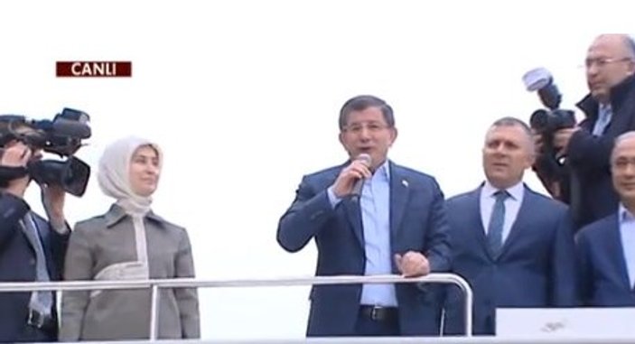 Başbakan Davutoğlu Konya'da hemşerilerine seslendi