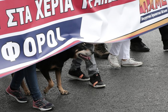 Yunanistan’da 48 saatlik genel grev başladı