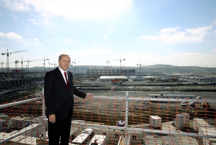 Cumhurbaşkanı Erdoğan'dan 3. Havalimanı pozu