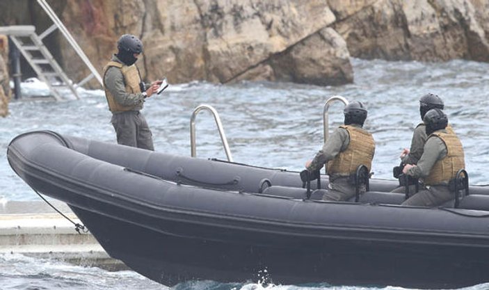 Cannes'da maskeli tanıtım terör saldırısı sanıldı
