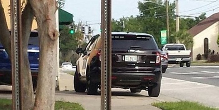 ABD'de yanlış yere park eden polis kendine ceza yazdı