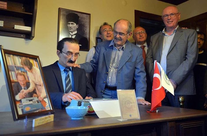 Türkiye'nin ilk daktilo müzesi Eskişehir'de açıldı