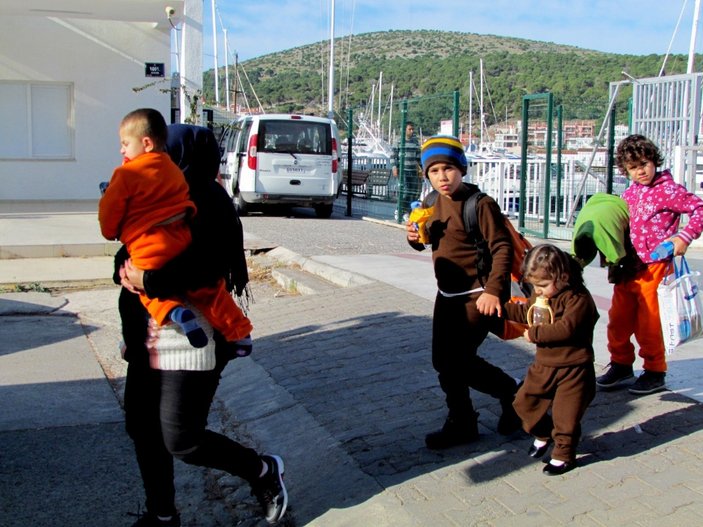 Yunanistan'a kaçmaya çalışan sığınmacılar yakalandı