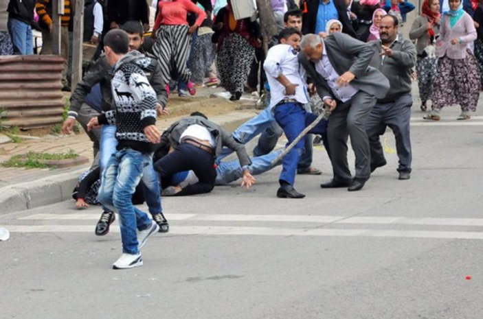 Gebze'de iki aile arasında taşlı sopalı kavga