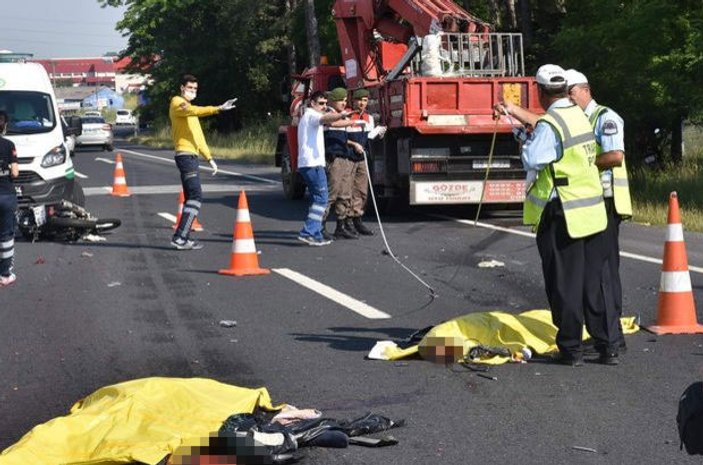 Tekirdağ'da kamyon motosiklete çarptı: 2 ölü