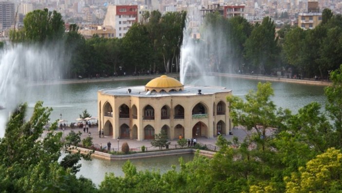 Nakşın şiirin ve Şems'in şehri: Tebriz