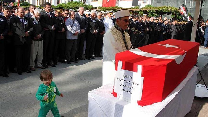 Şehit binbaşı son yolculuğuna uğurlandı