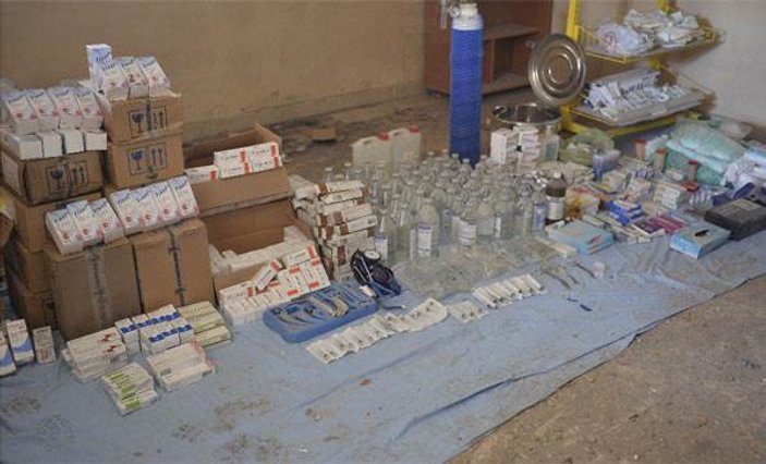 Nusaybin'de teröristlerin ilaç deposu bulundu