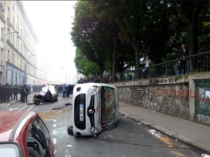 Clement Meric için Paris'te gösteri düzenlendi