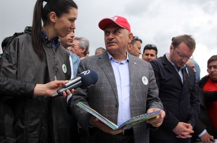 Başbakan Yıldırım Erzincan'da doğa yürüyüşüne katıldı