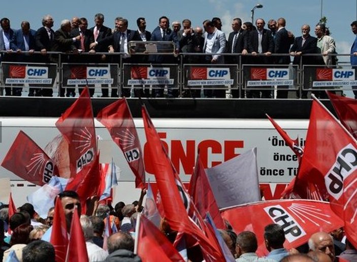 Ankara'da CHP'lilerden Kılıçdaroğlu'na destek eylemi