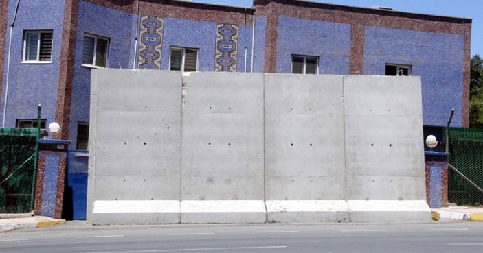 Şanlıurfa’da 30 karakola güvenlik duvarı