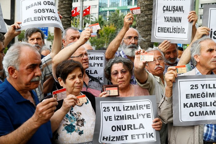İzmir'de paso eylemi