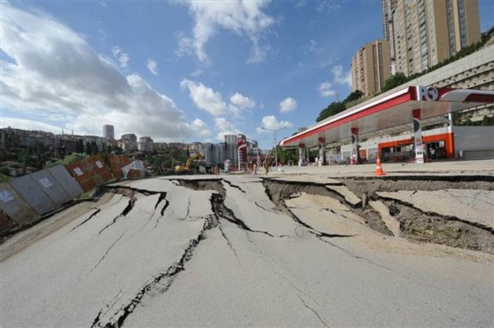 Ankara'da yolun çökmesine neden olan firmaya para cezası