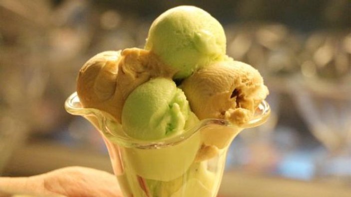Kahramanmaraş'ta çaylı dondurma üretildi