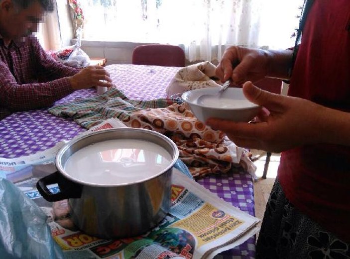 Öğrencilere ücretsiz dağıtılan sütleri yoğurt yaptılar