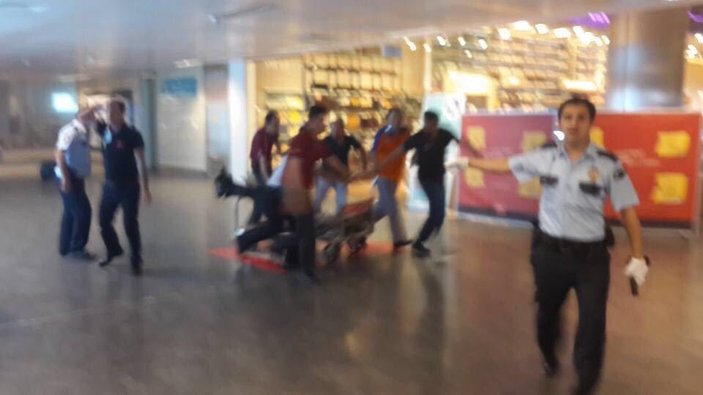 Atatürk Havalimanı'nda terör saldırısı