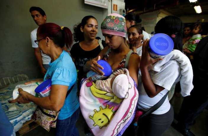 Venezuela'da krizi anlatan fotoğraflar