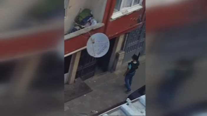 İstanbul Kağıthane'de polise silahlı saldırı
