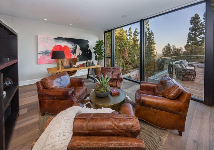 Kendall Jenner'ın Los Angeles'taki evi göz kamaştırıyor