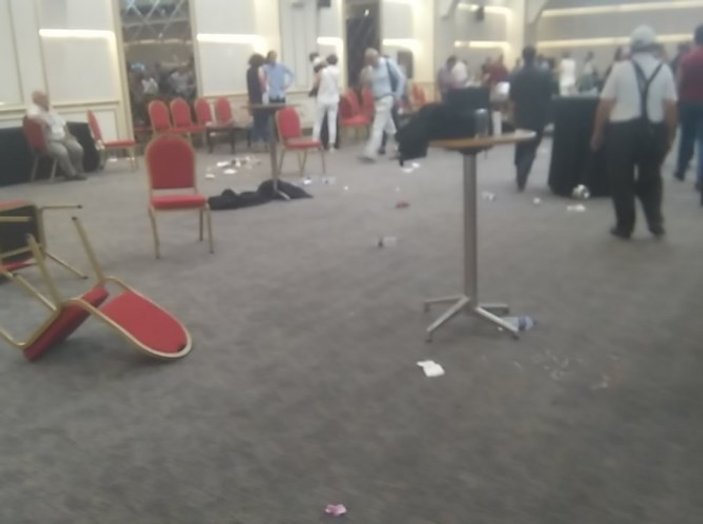 Meral Akşener'in bayramlaştığı otelde kavga