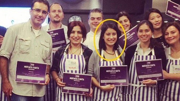 Hazal Kaya'nın restoran açmak için parası yetmedi