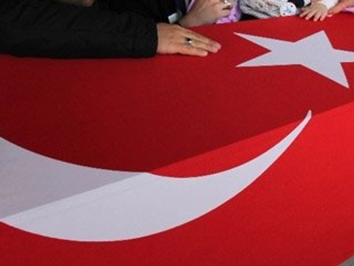 Aktütün'de askeri aracın geçişi sırasında patlama