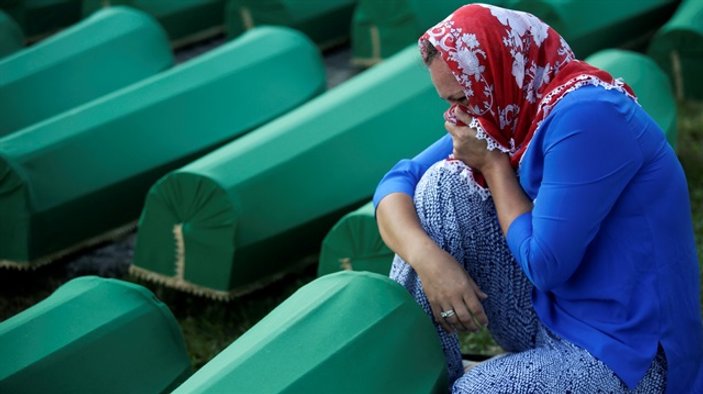 Srebrenitsa kurbanları anılıyor