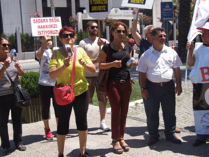 İzmir Büyükşehir Belediyesi önünde 'tencere tavalı' eylem