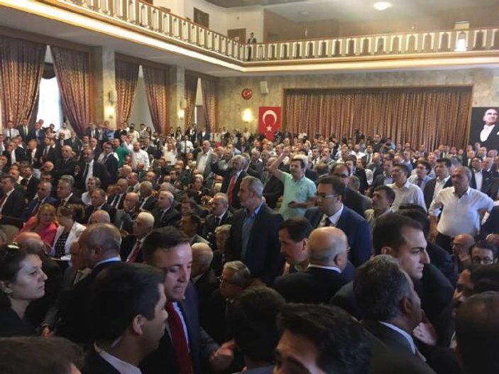 HDP'li Sırrı 'Sayın Öcalan' dedi Meclis karıştı