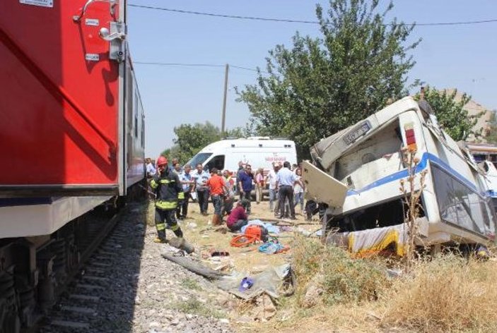 Manisa Alaşehir'de tren kazası