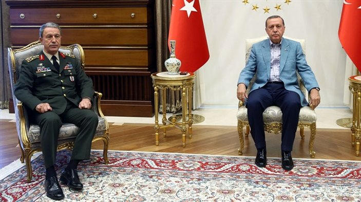 Erdoğan Hulusi Akar ile görüştü