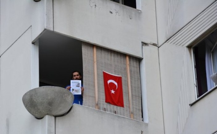 Avusturya'da darbe karşıtı Türklere bayrak yasağı