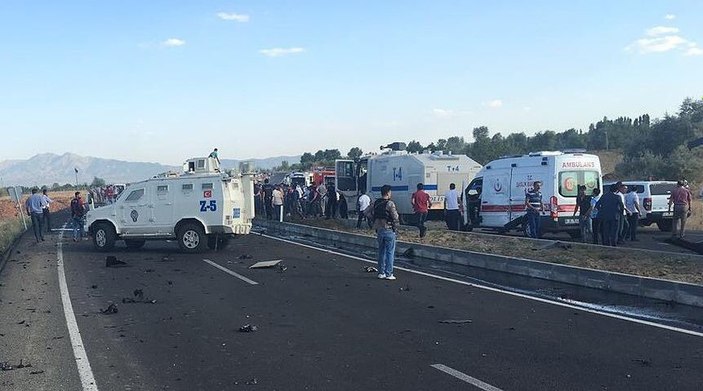 Bingöl'de 7 polis şehit oldu