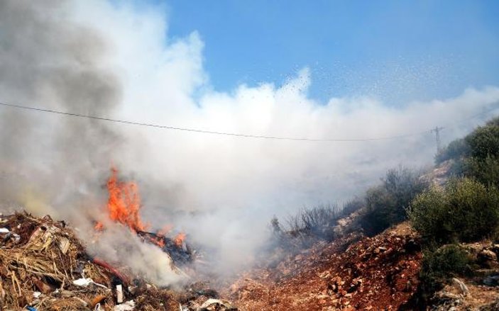 Bodrum'da çöplük alanda yangın