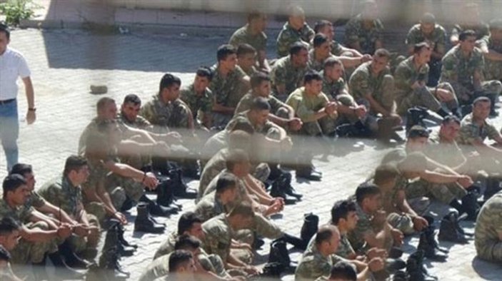 Şırnak'taki askerler darbe gecesi Ankara'ya tanışacaktı
