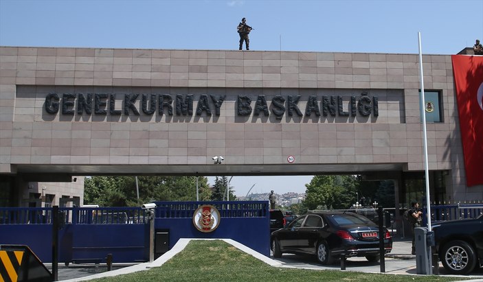 Başbakan’dan Genelkurmay’a geçmiş olsun ziyareti