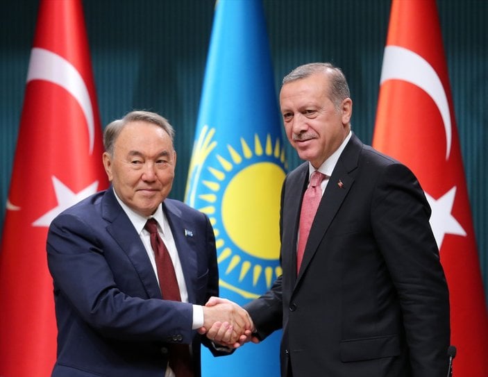 Nazarbayev'den Türkiye'ye Şanghay desteği
