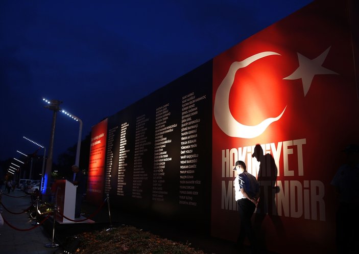 15 Temmuz Şehitleri'nin isimleri Taksim'de