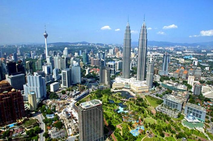 Zıtlıklar kenti: Kuala Lumpur