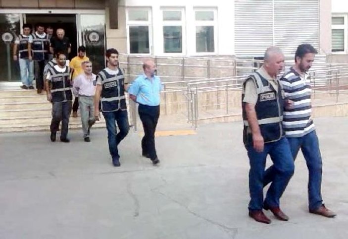 Gaziantep'te FETÖ'nün 6 imamı tutuklandı