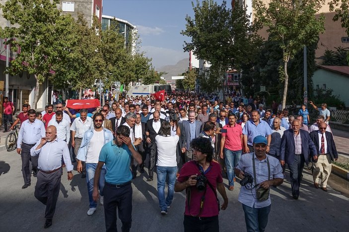 Van'da PKK protestosu
