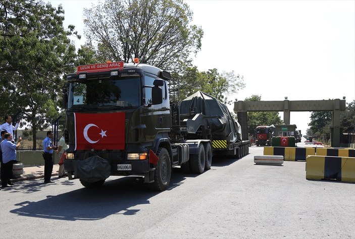 İstanbul'daki tanklar gönderiliyor