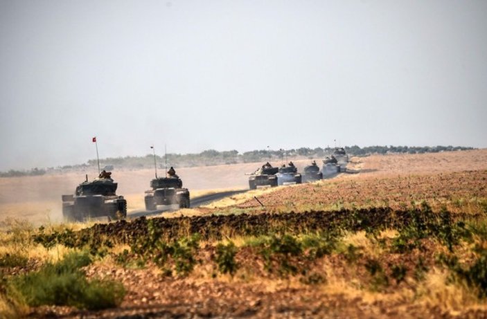 Suriye'ye tank sevkiyatı devam ediyor