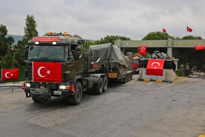 Maltepe'den Gaziantep'e tank sevkiyatı sürüyor