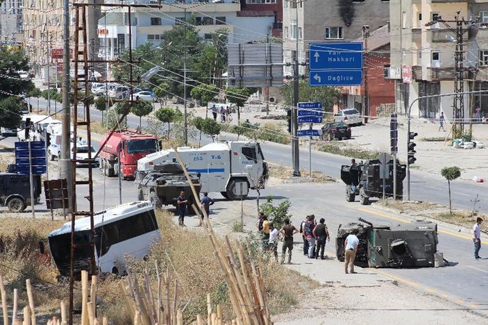 Hakkari'de zırhlı araç kazası: 1 şehit
