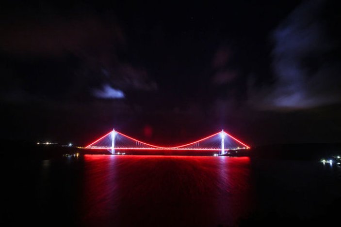 3. Köprü'nün ilk ışıkları yandı