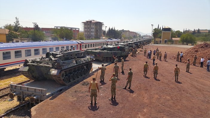 İstanbul'dan Gaziantep'e tank sevkiyatı